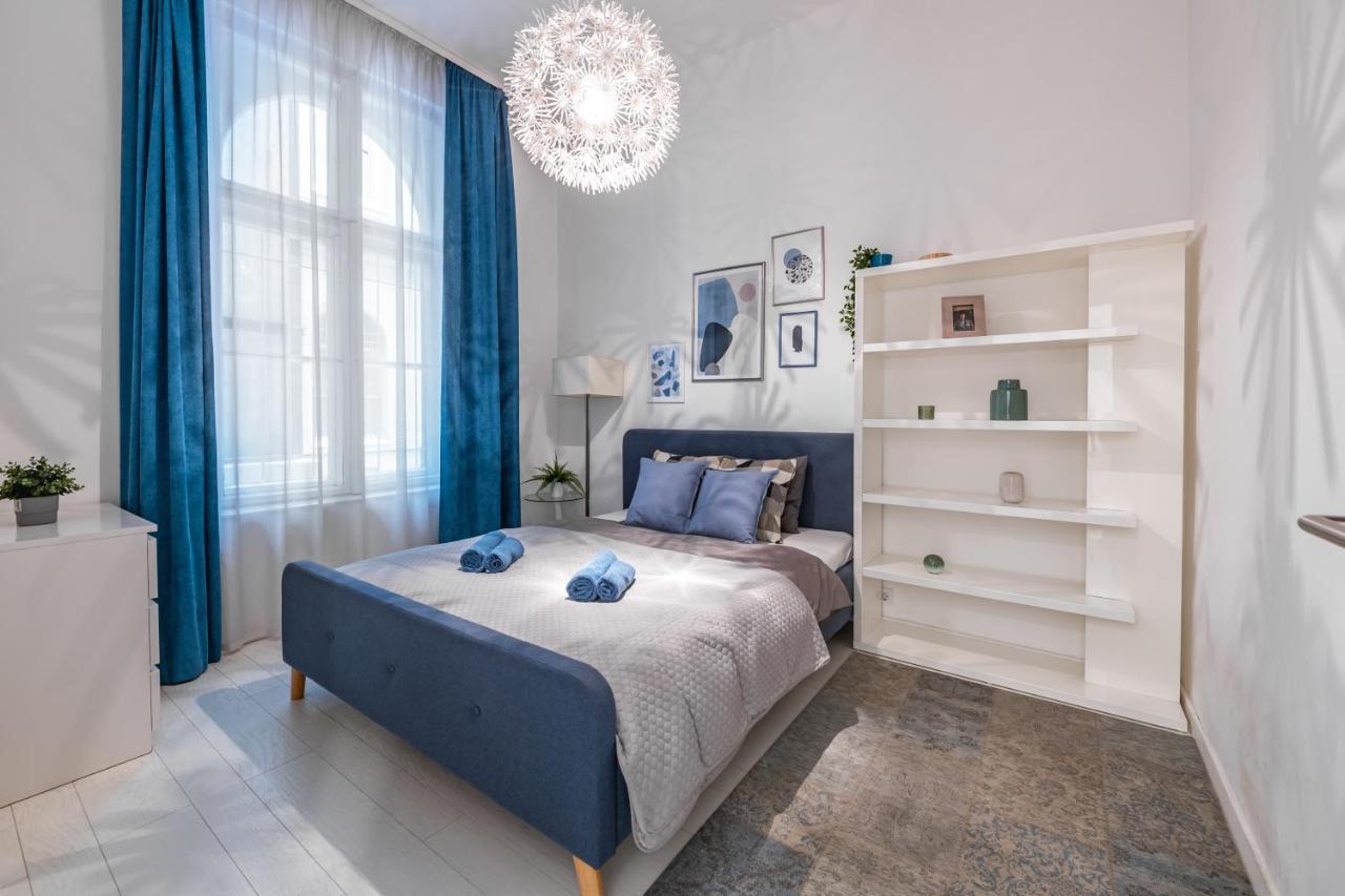 Apartment Luxury Nova Next To The New York Cafe *
